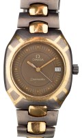 Lot 685 - Omega Seamaster: a gentleman's Titane quartz...
