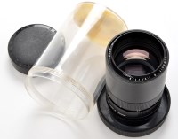 Lot 828 - A Leitz Elmarit-R 135mm f2.8 lens.