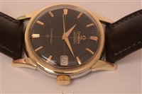 Lot 667 - A gentleman's wristwatch.