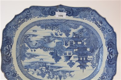 Lot 361 - An 18th Century Chinese porcelain meat plate.