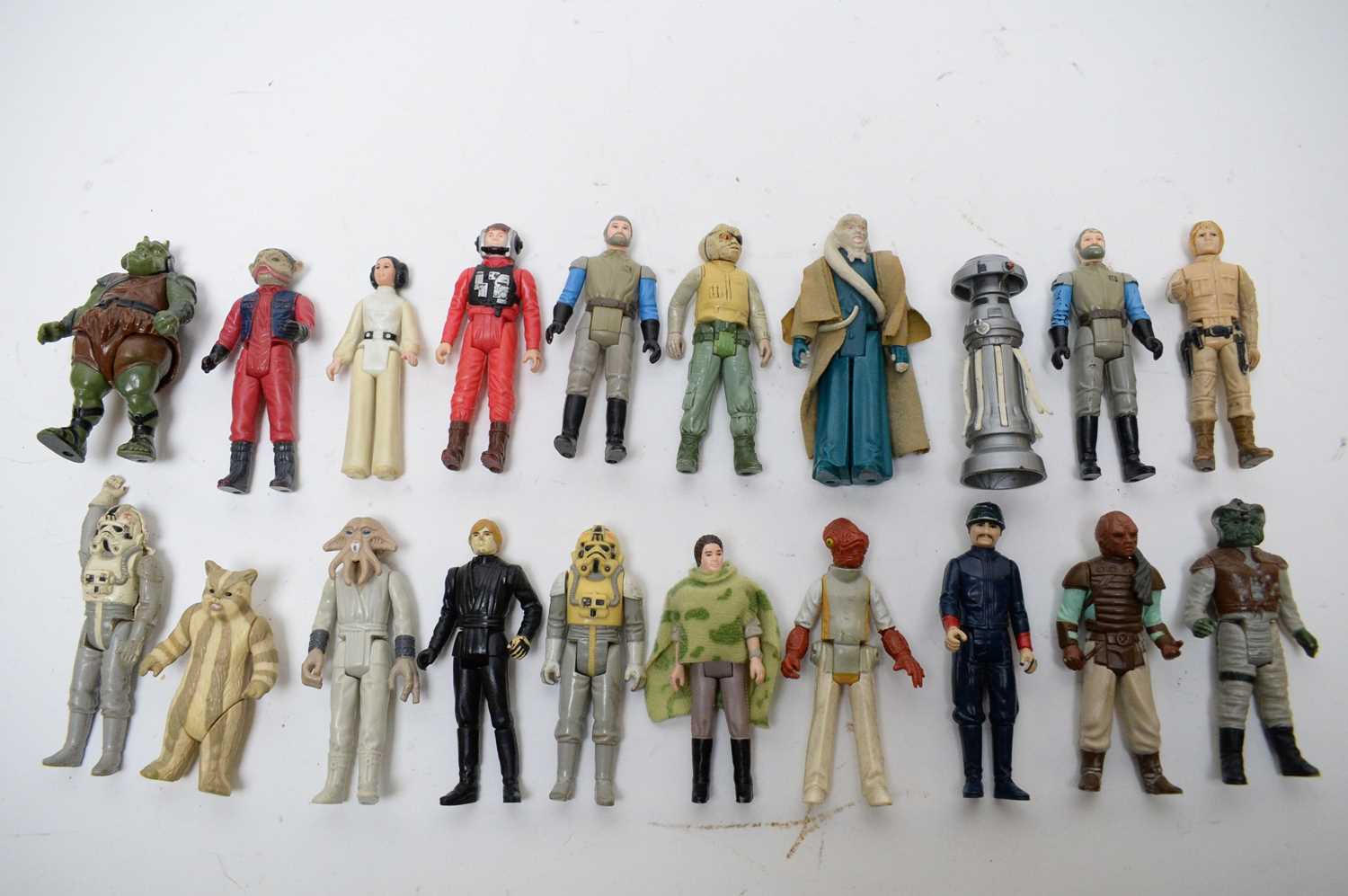 Lot 956 - Twenty LFL Star Wars action figures