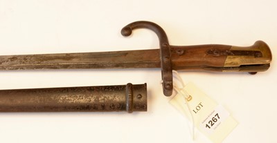 Lot 1267 - WWI French bayonet in metal scabbard.