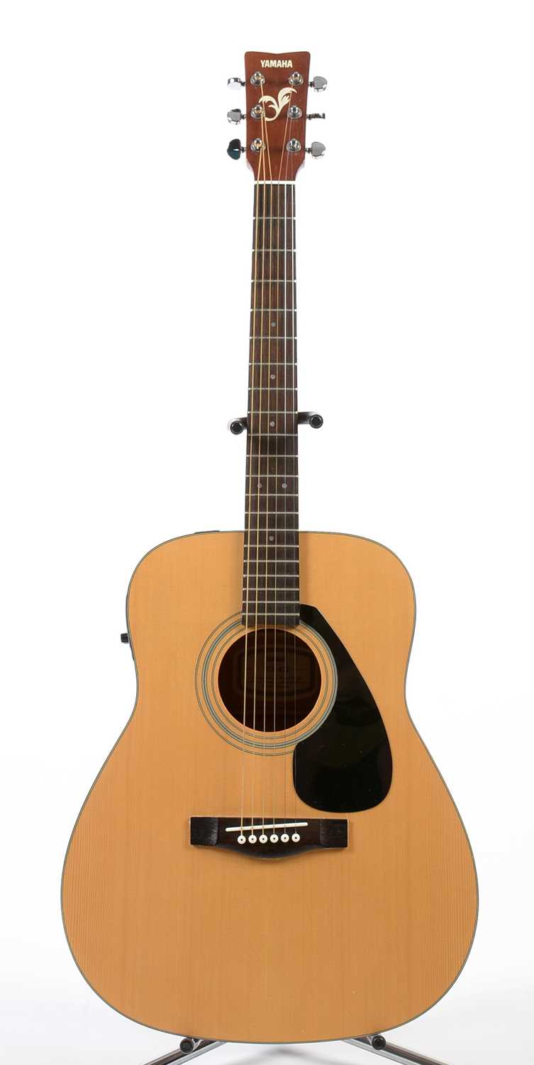 Lot 818 - Yamaha FGX 412 Guitar cased