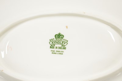 Lot 301 - Aynsley 'Pembroke' pattern dinner service.