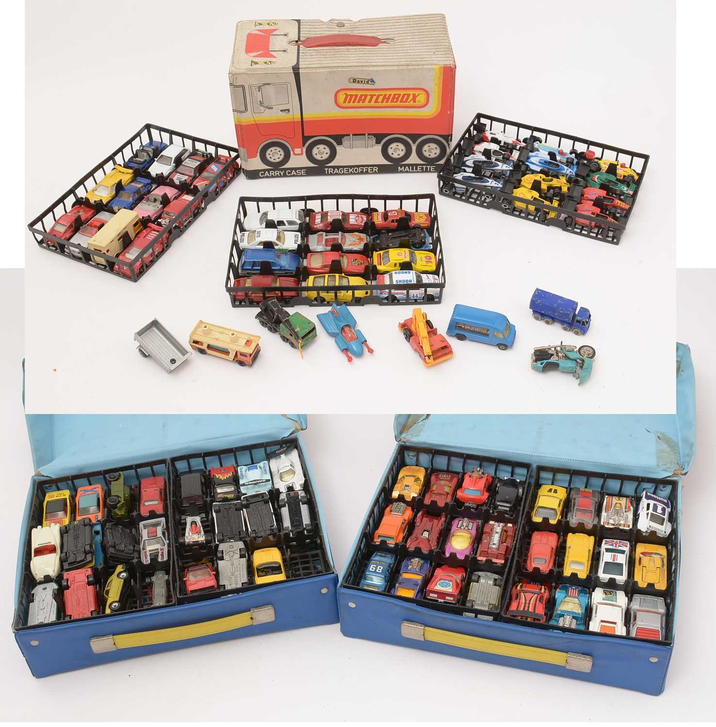 Lot 310 - A large quantity of matchbox diecast model vehicles