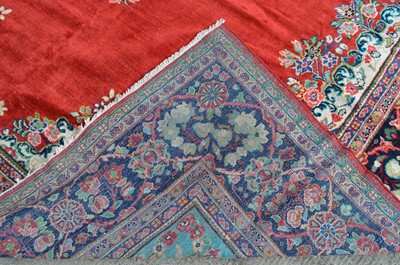Lot 647 - Persian Sarough Mahal carpet