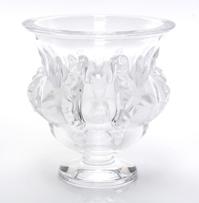 Lot 530 - Modern Lalique campana vase