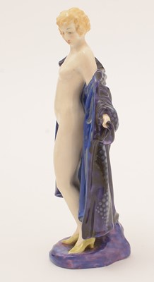 Lot 769 - Doulton figure The Bather HN687