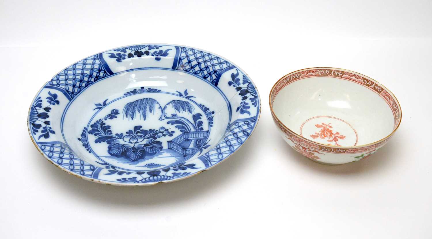 Lot 758 - English Delft bowl, Japanese small bow.