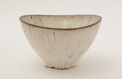 Lot 426 - Lucie Rie oval bowl
