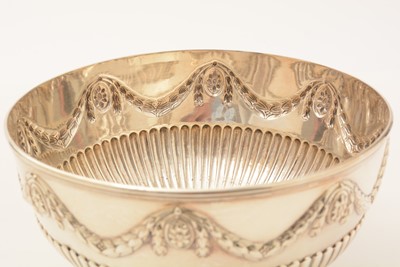 Lot 49 - A late Victorian silver circular rose bowl