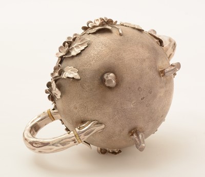 Lot 48 - A William IV silver naturalistic tea pot