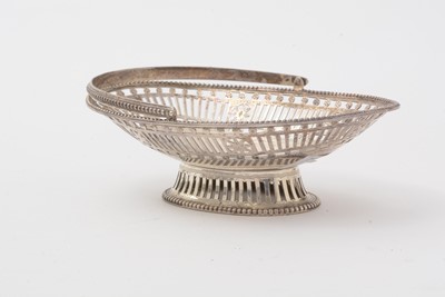 Lot 33 - A George III silver wine coaster