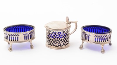 Lot 35 - An assembled silver condiment set