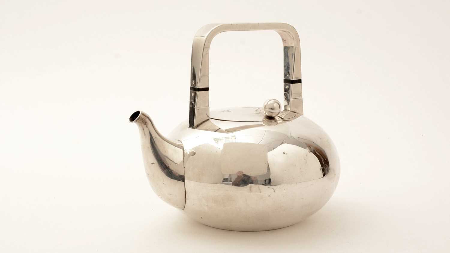 Lot 25 - An Elizabeth II silver handmade teapot