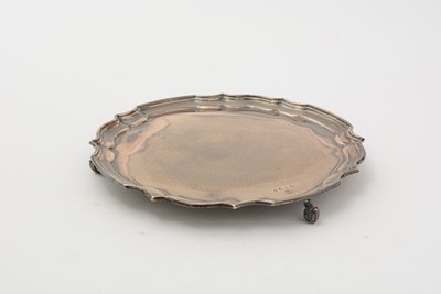 Lot 18 - An Elizabeth II silver salver