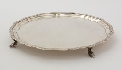Lot 24 - Elizabeth II silver salver