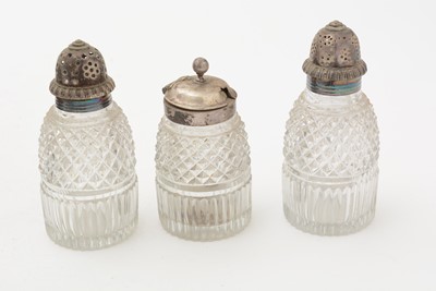 Lot 95 - A George III silver cruet frame; and other items
