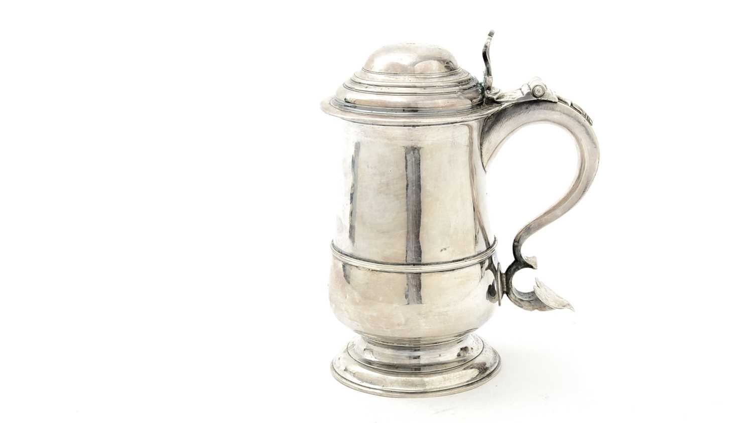 Lot 96 - A George II silver north country provincial tankard