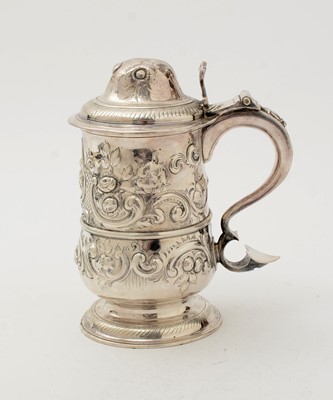 Lot 97 - A George III silver north country provincial tankard