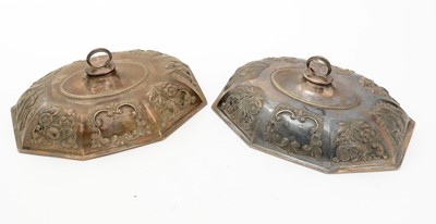 Lot 98 - A pair of George III silver entree dish covers