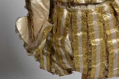 Lot 36 - The Earl of Westmorland’s tunic, pair of breeches and coronet