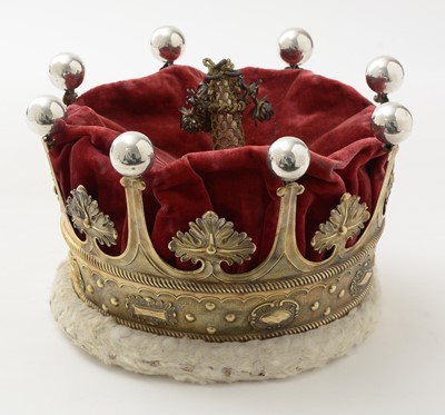 Lot 36 - The Earl of Westmorland’s tunic, pair of breeches and coronet