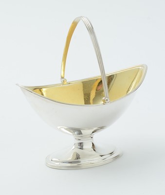 Lot 29 - A George III silver sugar basket