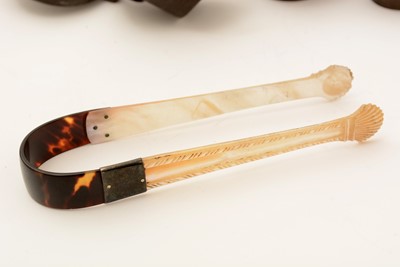 Lot 65 - A George V nephrite handled butter knife and jam spoon, and other items