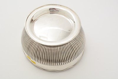 Lot 101 - A late Victorian silver rose bowl