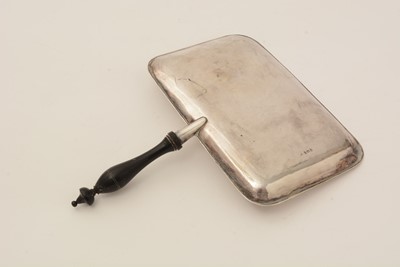 Lot 54 - A William IV silver bacon dish