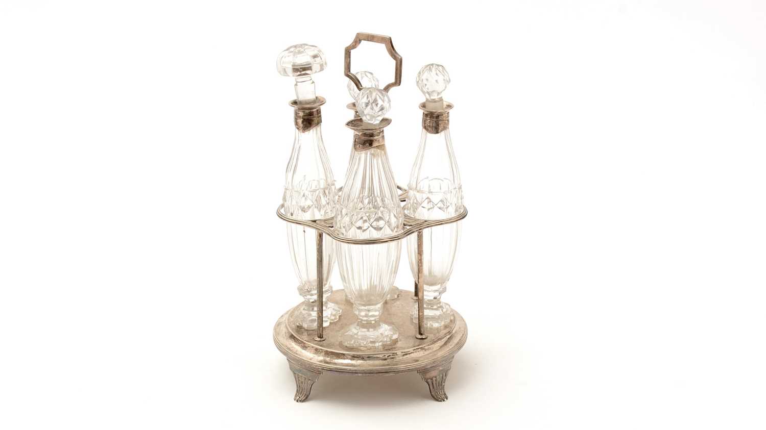 Lot 57 - George III silver soy frame