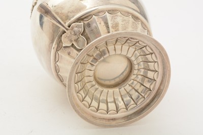 Lot 85 - ﻿A George V silver teapot and matching sugar bowl