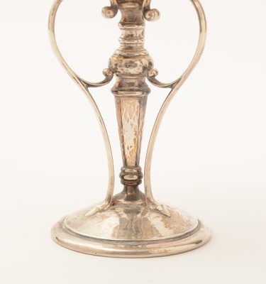 Lot 103 - An Edwardian art nouveau silver pedestal cup