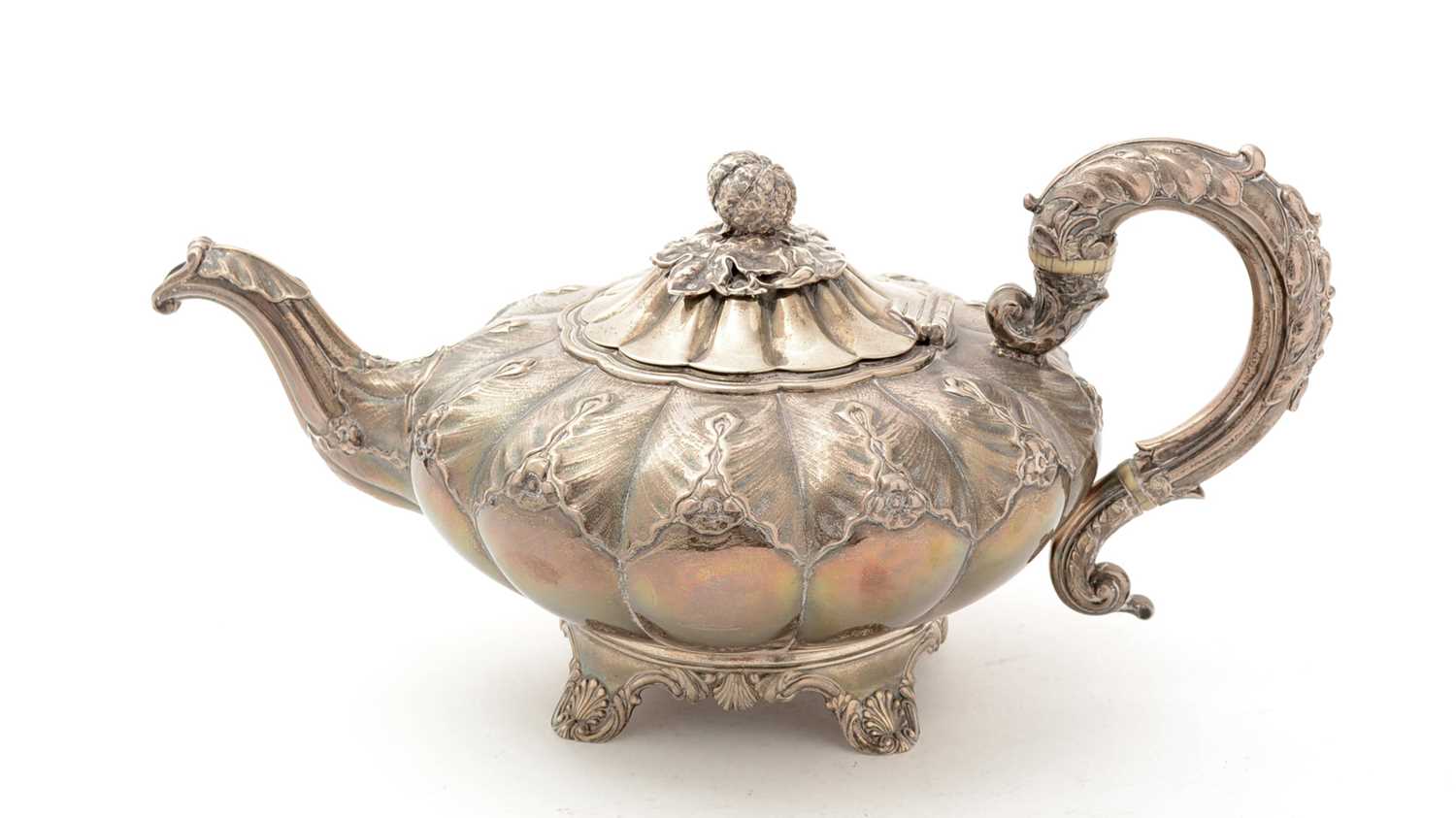 Lot 67 - A George IV silver teapot