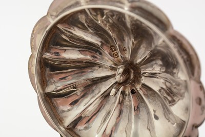 Lot 67 - A George IV silver teapot
