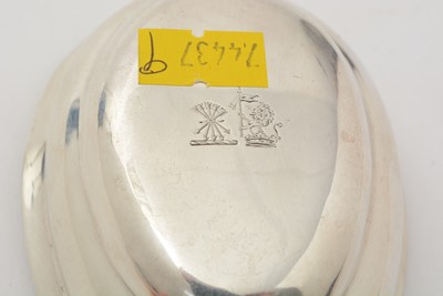 Lot 75 - A George III silver pap boat