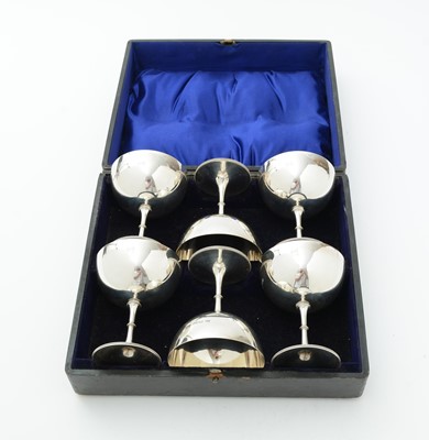 Lot 69 - A late Victorian cased set of six silver sundae cups or goblets