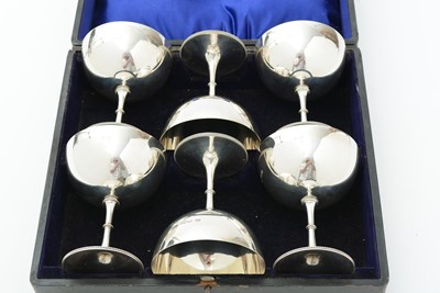Lot 69 - A late Victorian cased set of six silver sundae cups or goblets
