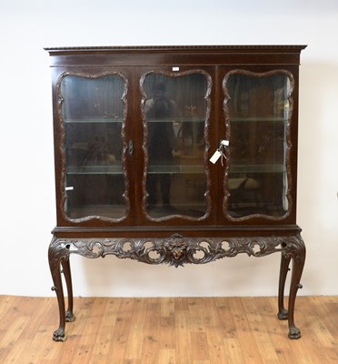 Lot 74 - A 20th Century mahogany china display cabinet by Waring and Gillow
