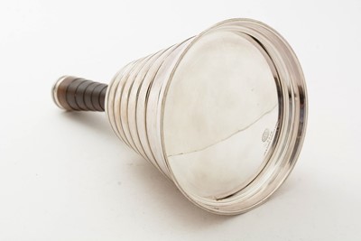 Lot 2 - An art deco electroplated novelty cocktail shaker