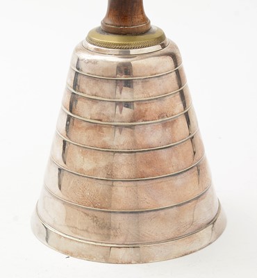 Lot 2 - An art deco electroplated novelty cocktail shaker