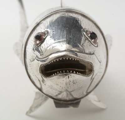 Lot 106 - A 20th Century Spanish silver articulated fish or table decoration
