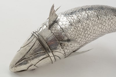 Lot 106 - A 20th Century Spanish silver articulated fish or table decoration
