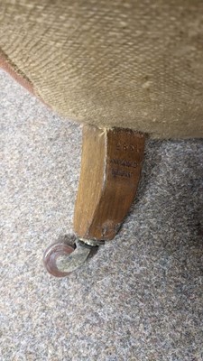 Lot 1 - Howard & Sons Ltd: A Victorian chaise longue upholstered in salmon pink fabric