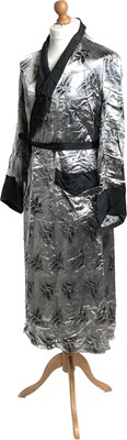 Lot 1154 - A 1930s gentleman's Art Deco satin robe
