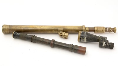 Lot 1063 - A military gun sight, spotting scope and telescope