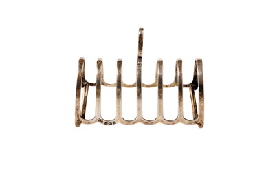 Lot 1325 - A selection of various silver items