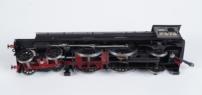 Lot 190 - A metal kit-built 0-gauge 4-4-2 locomotive and six-wheel tender
