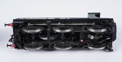 Lot 280 - A metal kit-built 0-gauge 0-6-0 locomotive and six-wheel tender